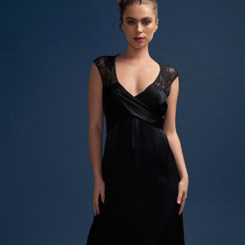 Deer You Victoria Vacationing Black Full Length Gown With Lace Back