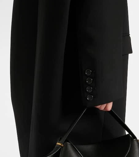 Totême Deep pleated coat 6