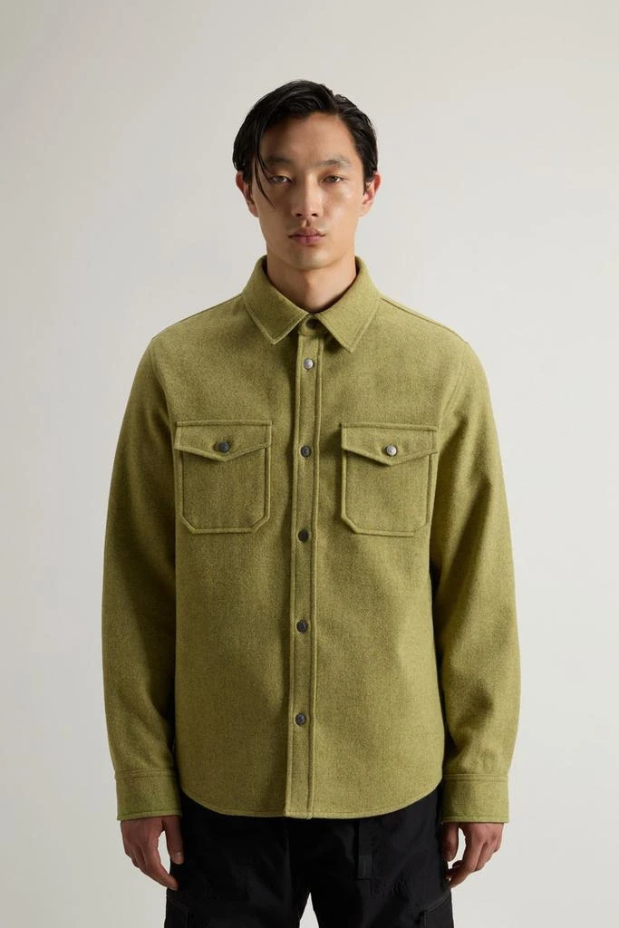 Woolrich Alaskan Overshirt in Wool Blend - Men - Green 1