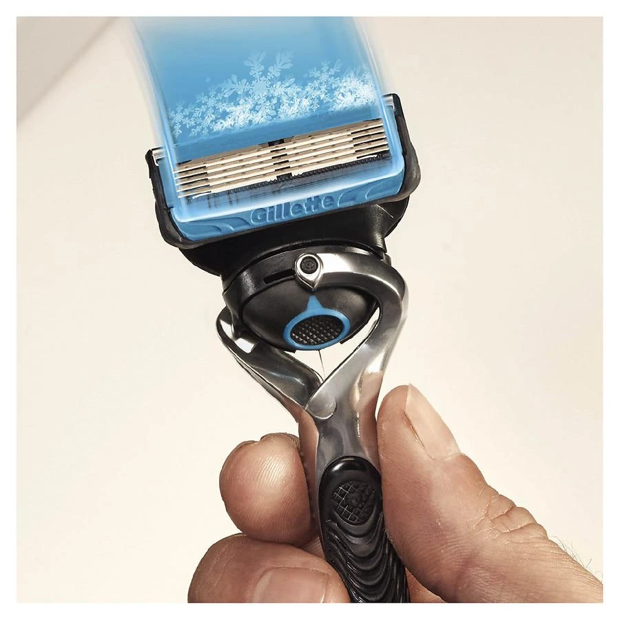 Gillette Chill Razor Refills, Razor Cartridges for Flexball Handle, 5-Blade Razor Blades No scent 5