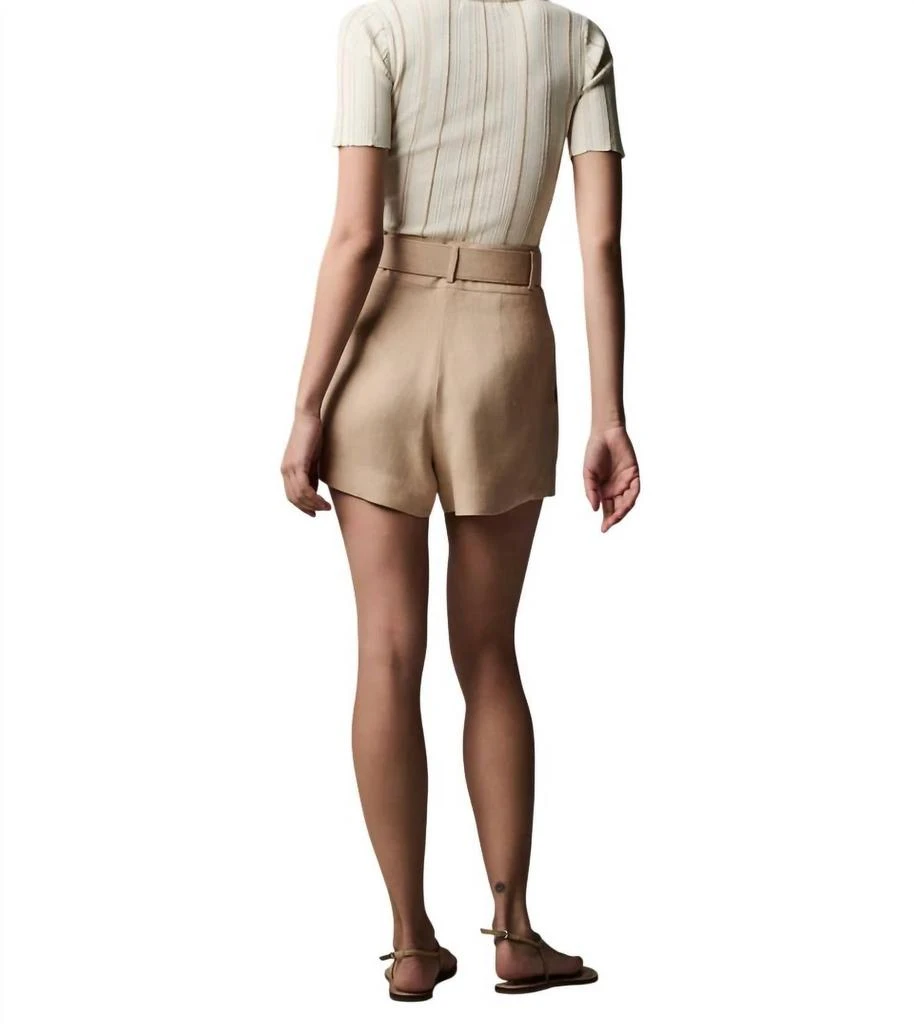 Hevron Zinna Short In Wheat 3