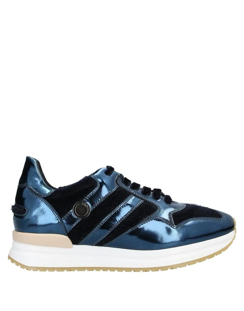 HIGH Sneakers 1