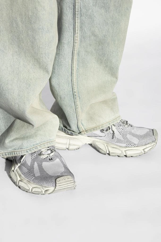 Balenciaga Balenciaga x Under Armour 2