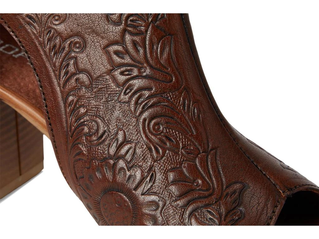 Roper Mika Closed Back 6
