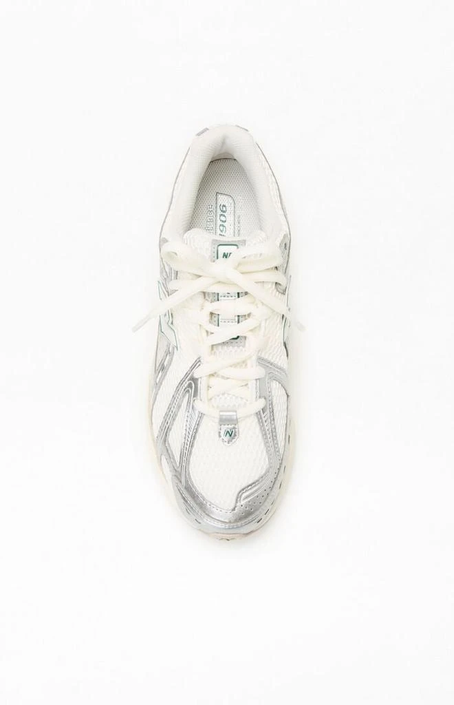 New Balance Silver Metallic 1906R Shoes 5