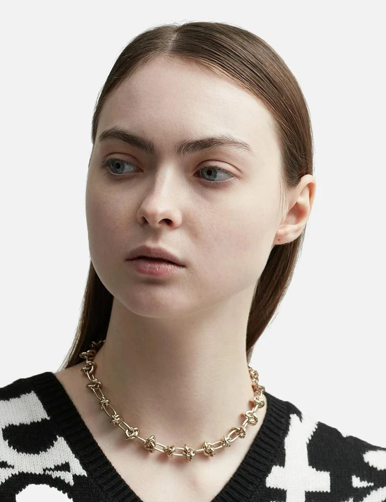 Justine Clenquet DARIA CHOKER 2