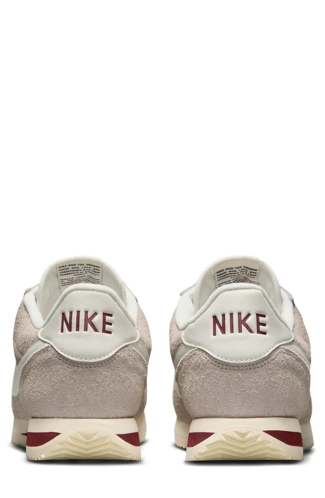 NIKE Cortez SE Sneaker 5