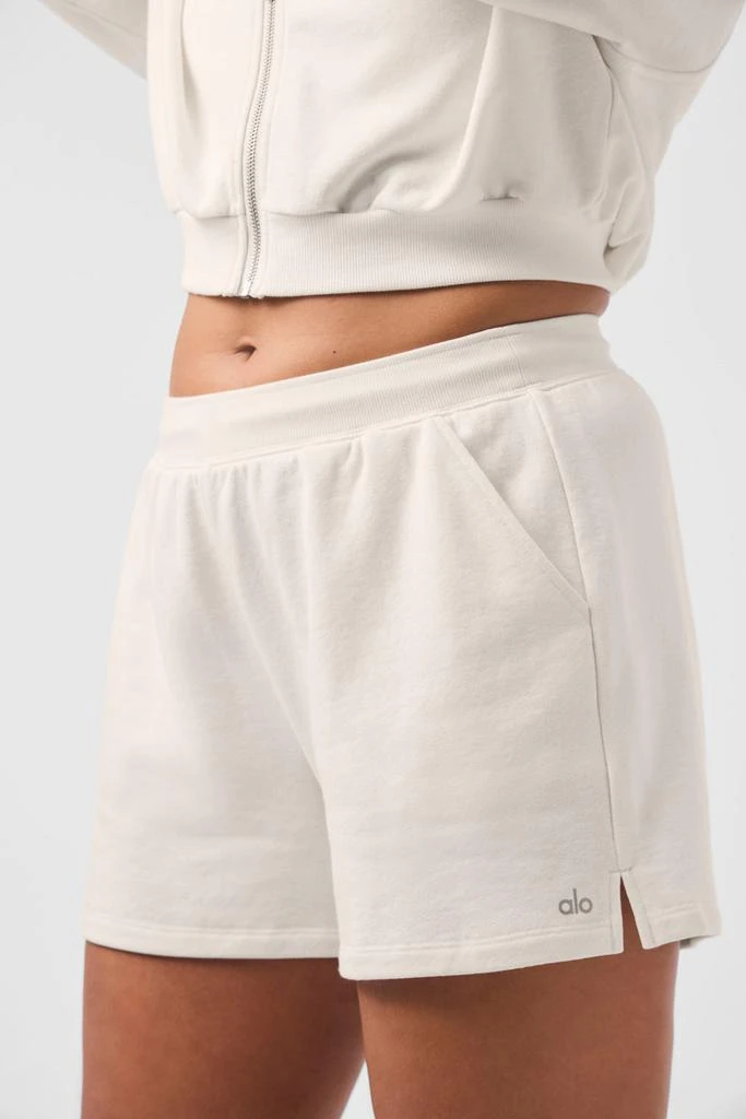 Alo Low Key Sweat Short - Ivory 8