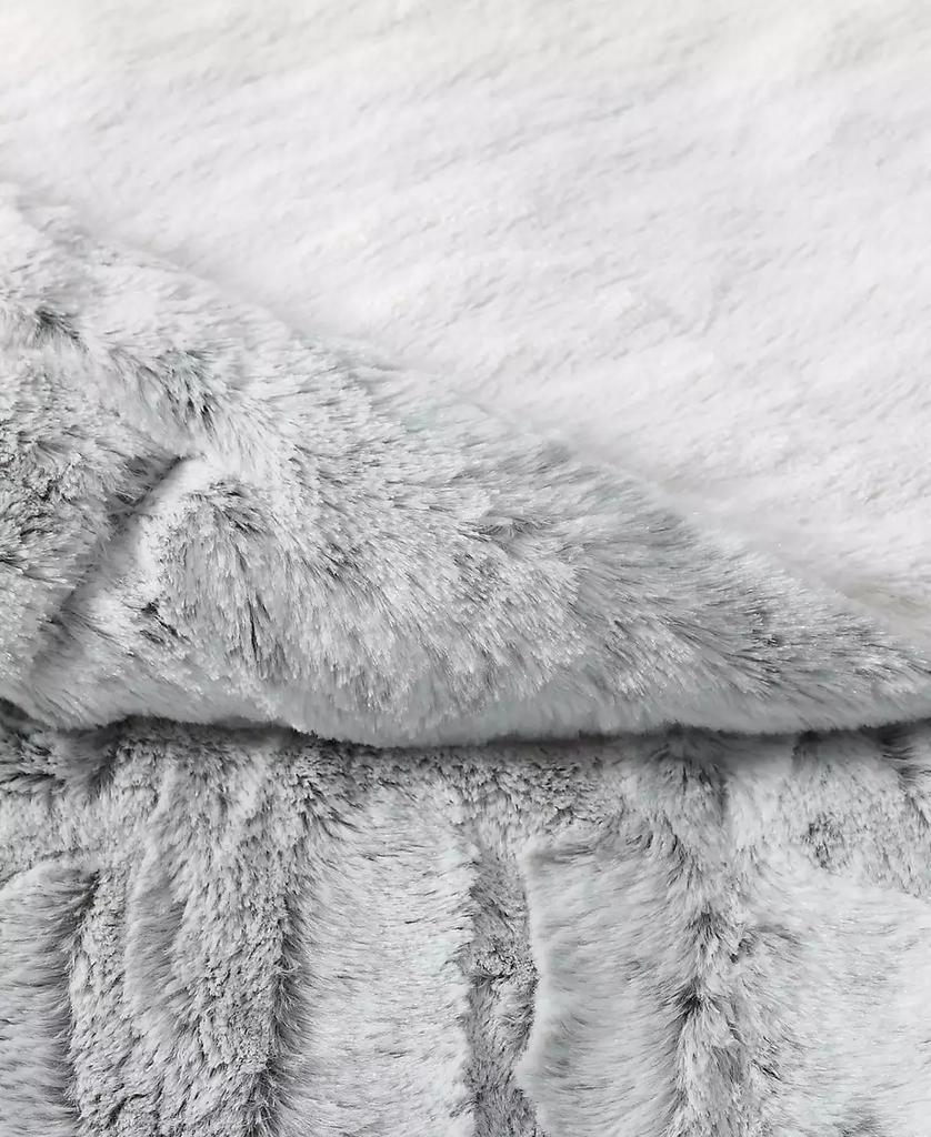 Christian Siriano New York Christian Siriano 60" x 70" Snow Leopard Luxury Faux-Fur Throw