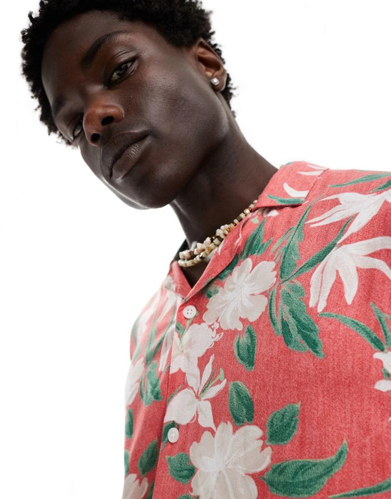 HOLLISTER Hollister thrifted short sleeve revere collar tropical floral print rayon shirt in red 3