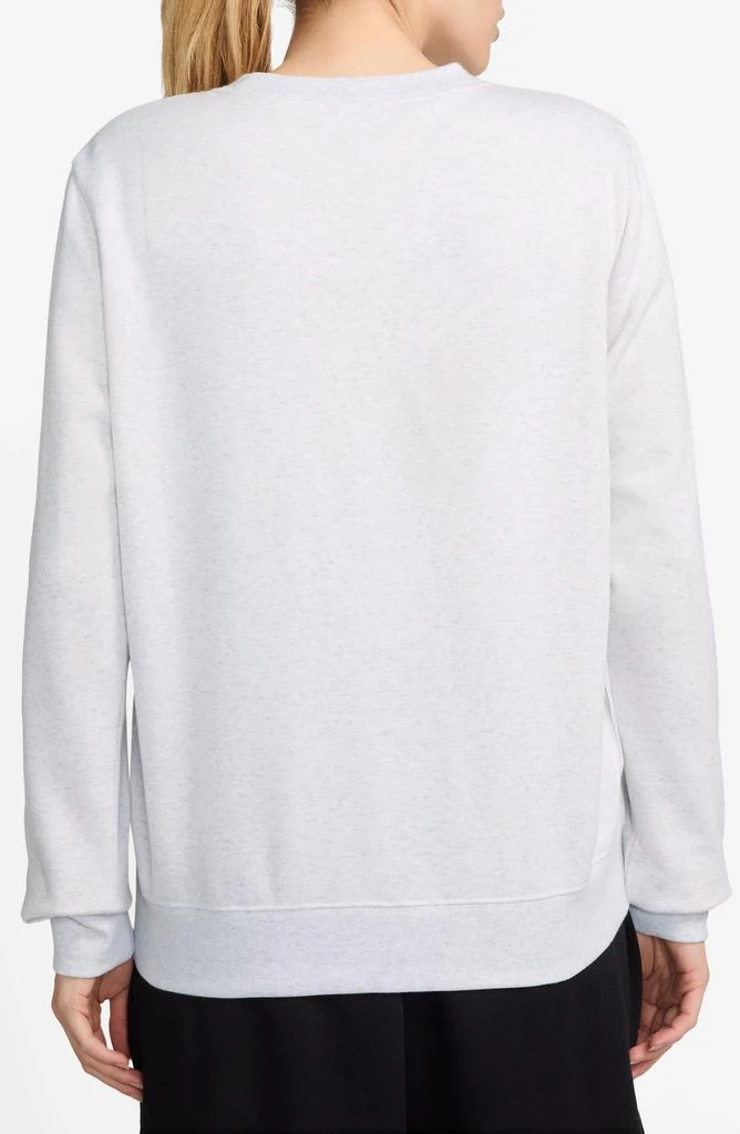 NIKE Sportswear Club Fleece Sweatshirt 2