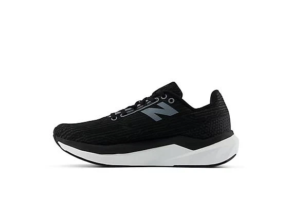 New Balance FuelCell Propel v5 3