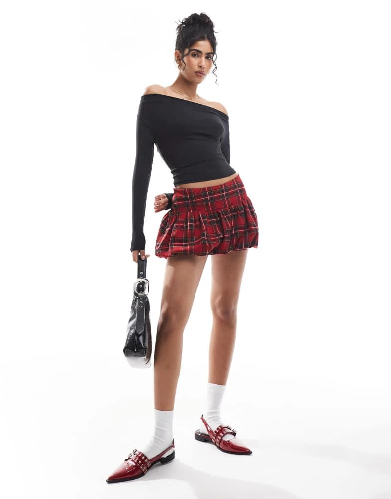 HOLLISTER Hollister low rise bubble skirt in red tartan print 1