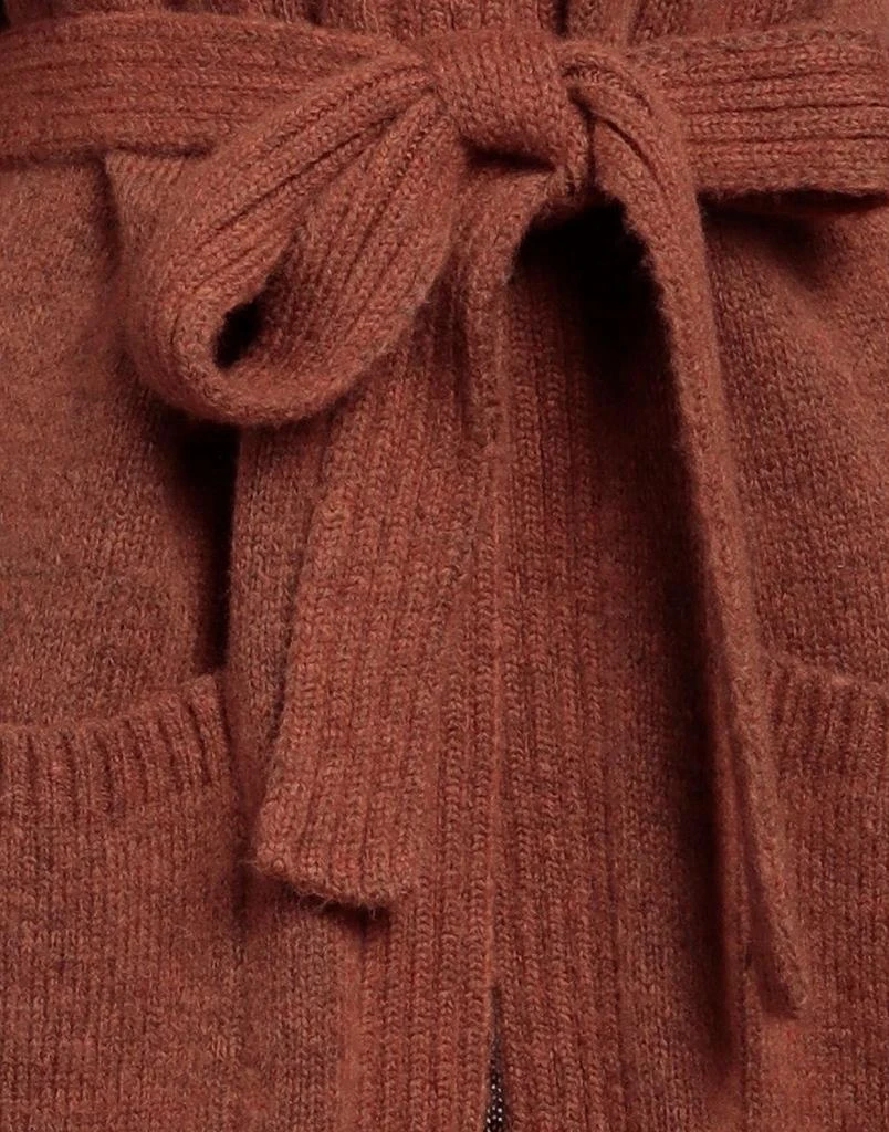 CARACTÈRE Cardigan 4