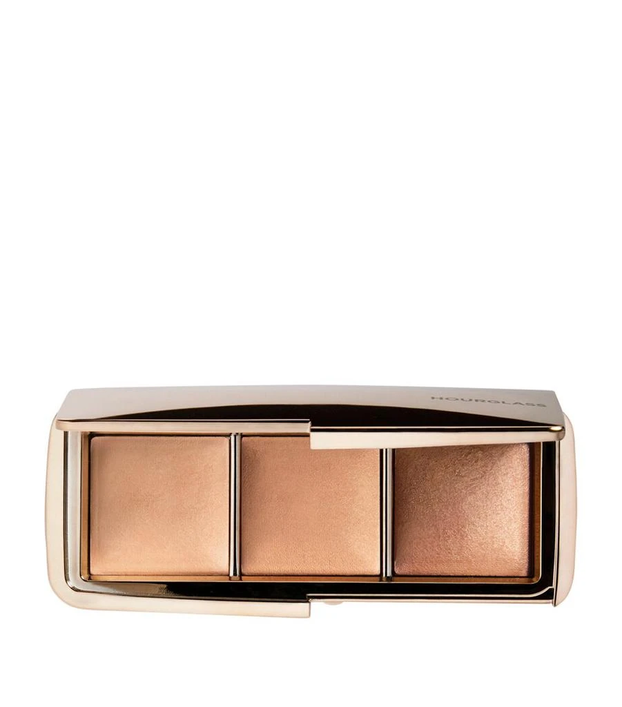 HOURGLASS Ambient Lighting Palette Volume II 1