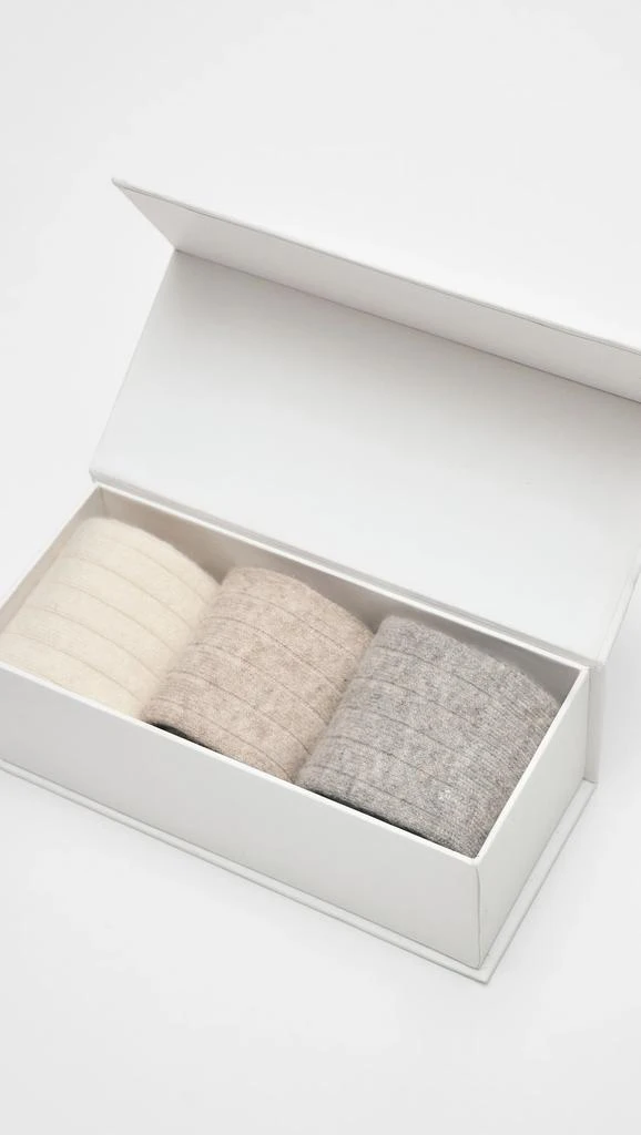 White + Warren 3 Piece Sock Set 3