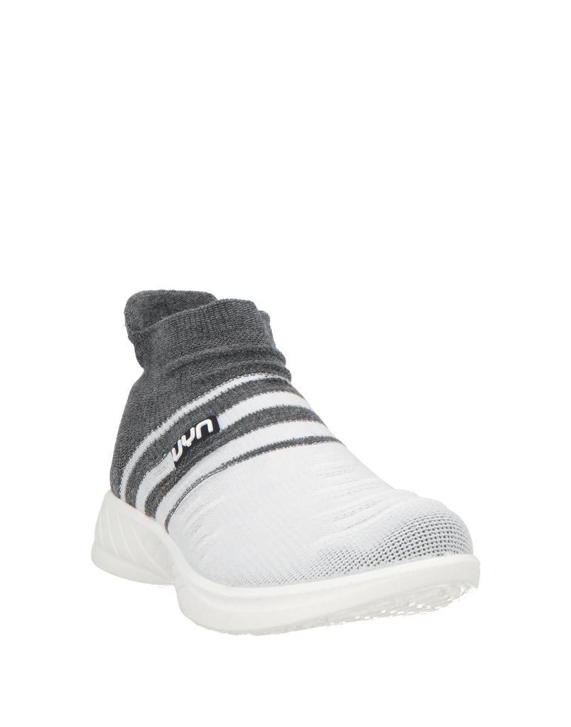 UYN Sneakers