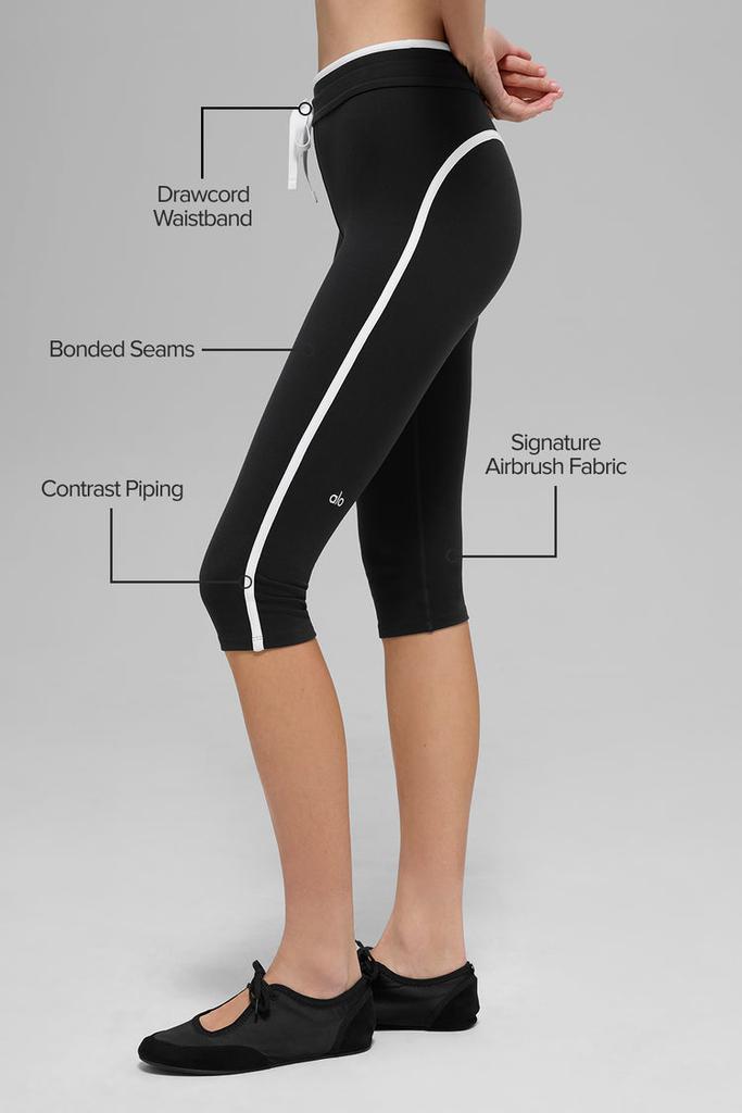 Alo Airbrush High-Waist Race Pace Capri - Green Olive/Black