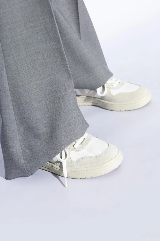 Veja ‘V-10 B-Mesh’ sneakers 2