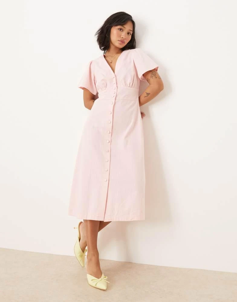 Nobody’s Child Petite Nobody's Child Petite Alexa denim midi dress in pink 1