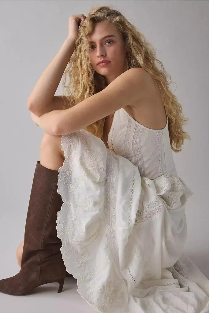 Urban Outfitters UO Perfectly Victorian Lace Trim Corset Midi Dress - Dresses & Skirts - Compare Prices from 5+ Stores - Free Shipping - BeyondStyle Urban Outfitters UO Perfectly Victorian Lace Trim Corset Midi Dress - Dresses & Skirts - Compare Prices from 5+ Stores - Free Shipping - BeyondStyle