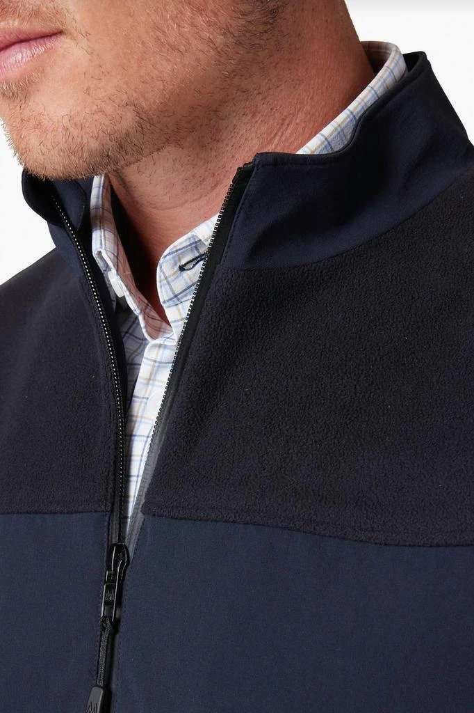 Mizzen + Main Venture Fleece Vest In Black 2