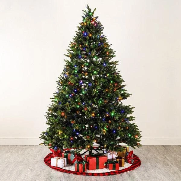 Safavieh 7.5 Ft, Green, Pre-Lit Artificial Christmas Tree