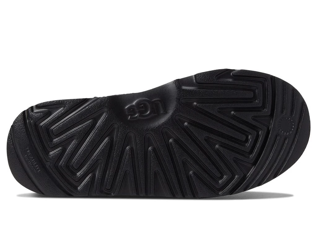 UGG Classic Ultra Mini (Little Kid/Big Kid) 3