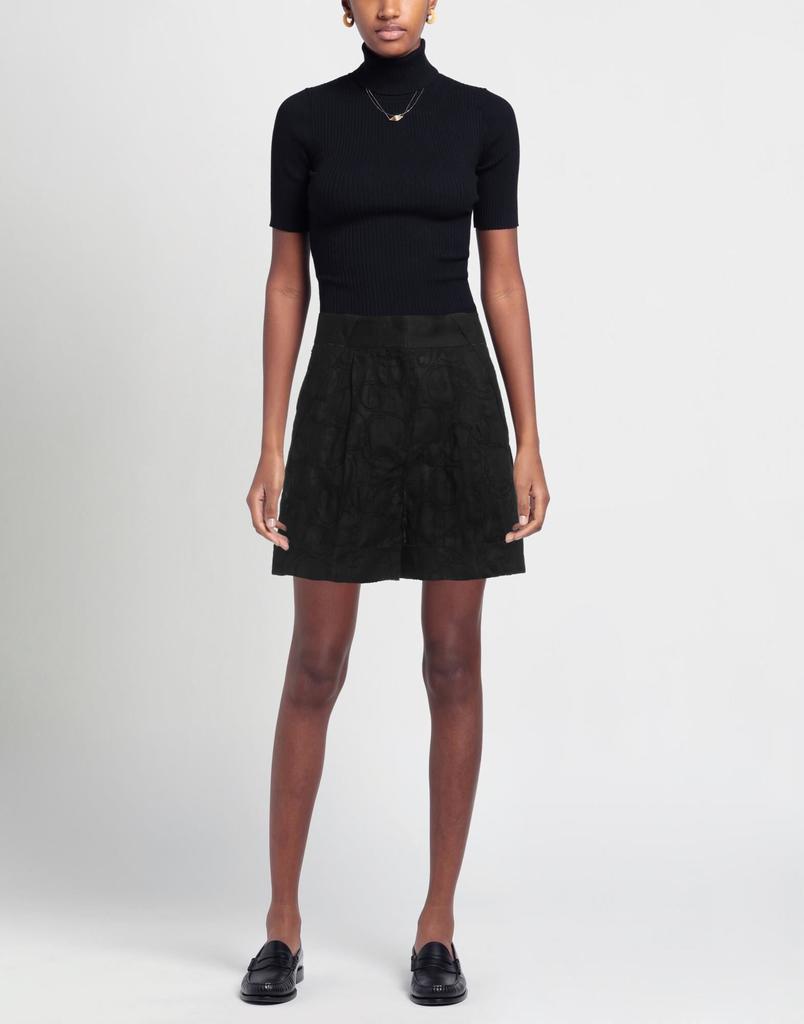 Piazza Sempione Shorts & Bermuda