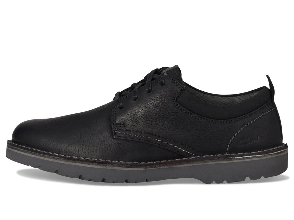 Clarks Eastridge Low 4