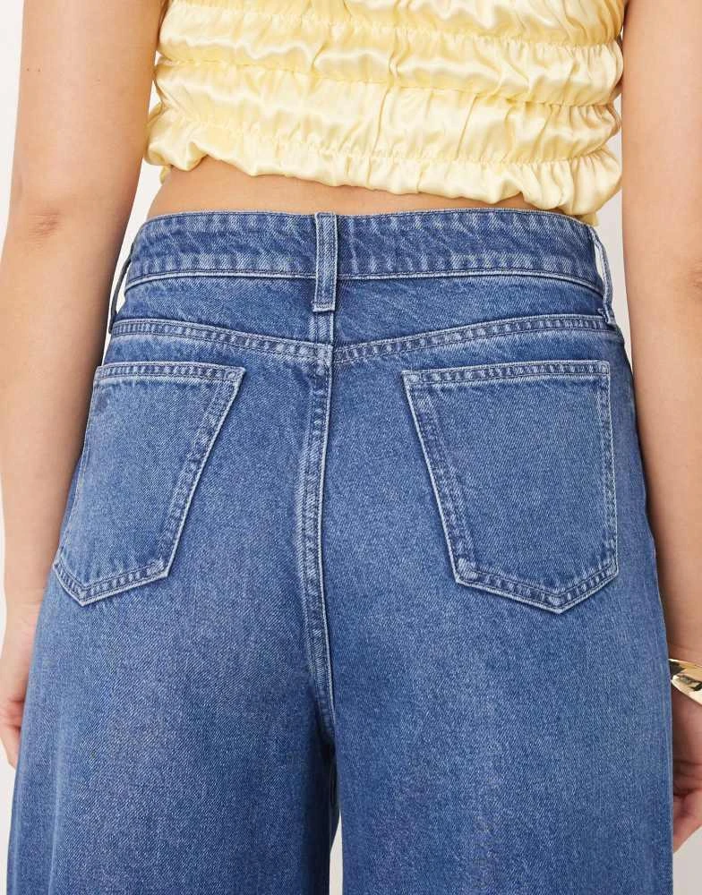 Nobody's Child Nobody's Child 5 pocket denim wide leg jeans in mid wash 4