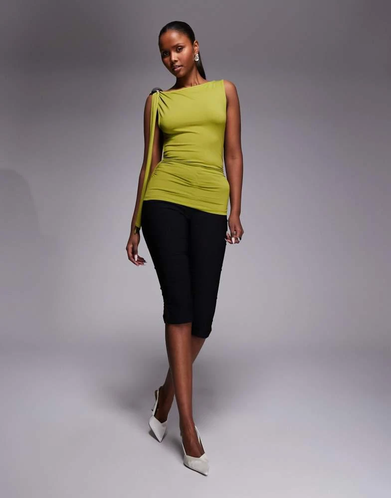 ASOS ASOS DESIGN scarf top with hardware trim in green 2