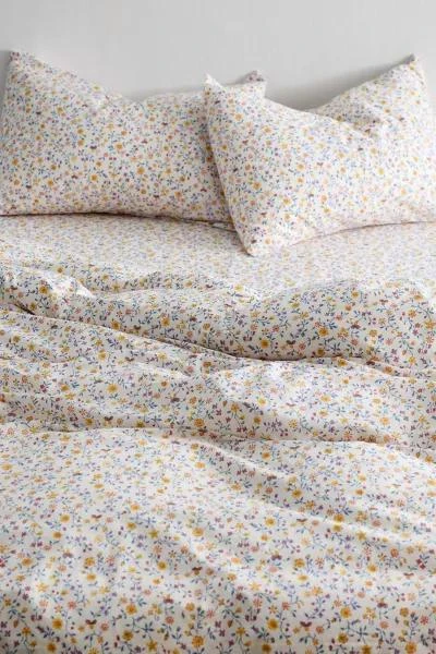 Urban Outfitters Clarissa Floral Vine Duvet Set 1