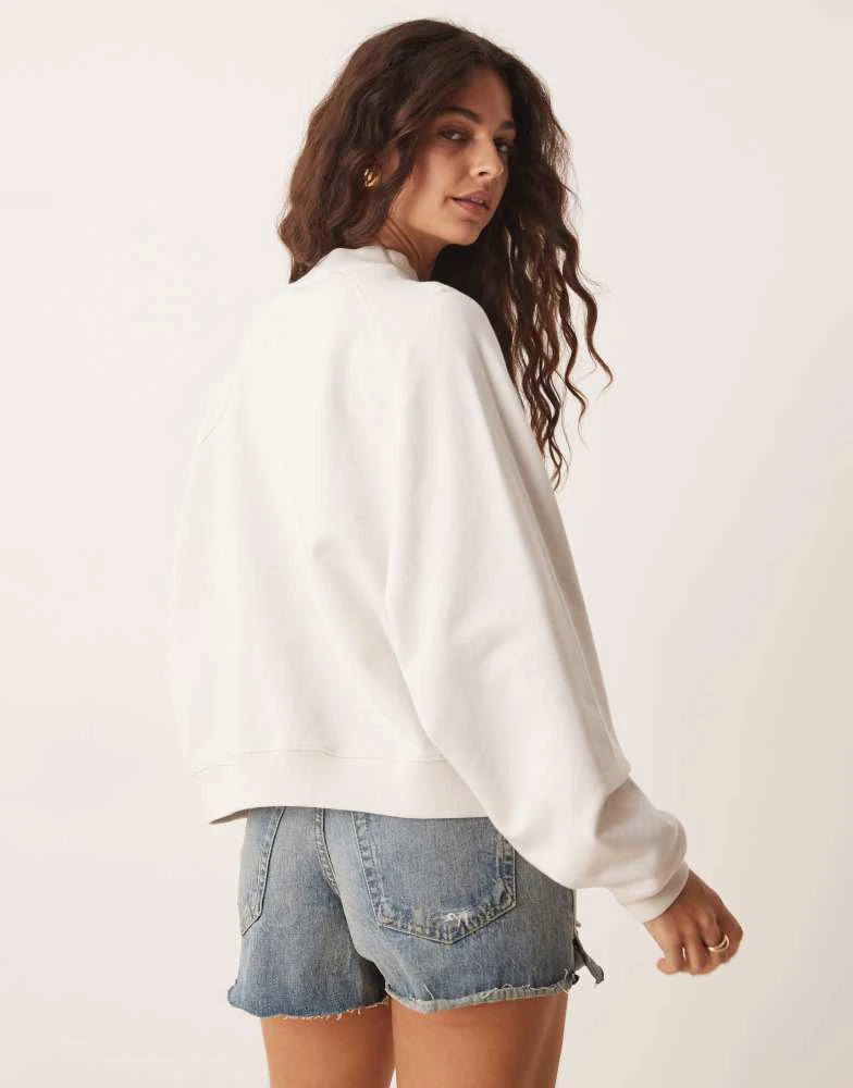 Ralph Lauren Polo Ralph Lauren flag print sweatshirt in off white 4