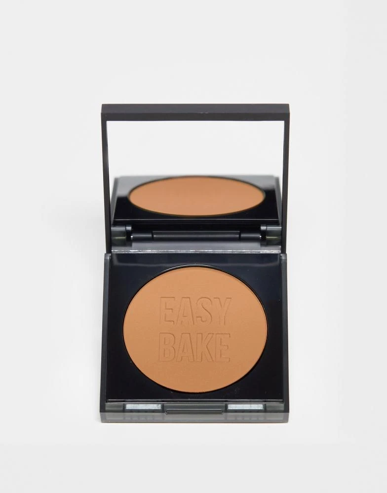 Huda Beauty Huda Beauty Easy Bake Blend and Snatch Pressed Powder 10