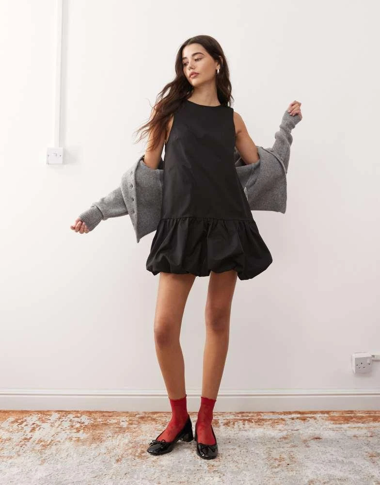 Motel Motel tamilo bubble hem mini dress in black 1