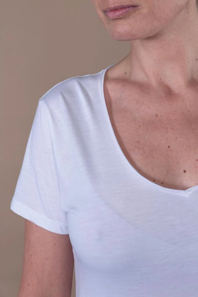 Anonym Apparel T-Shirt Clara - Blanc 4