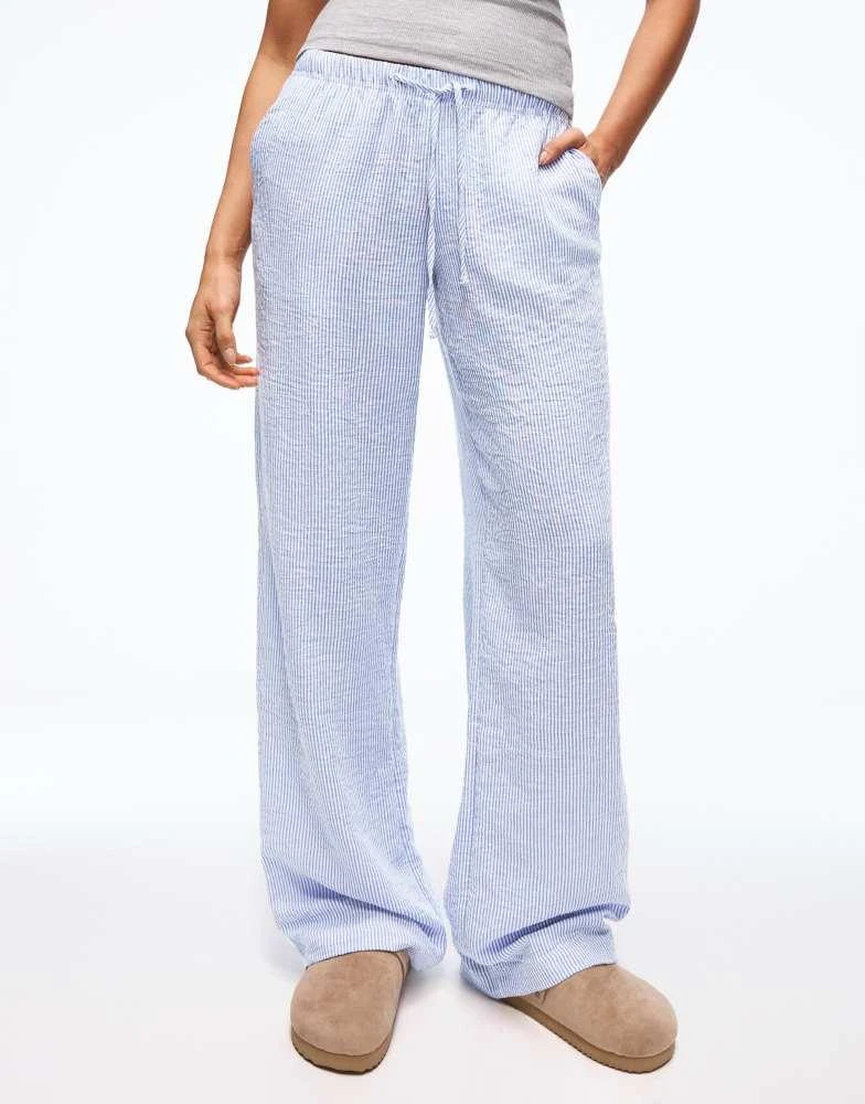 Bershka Bershka Linen blend trousers with an elasticated waistband in blue