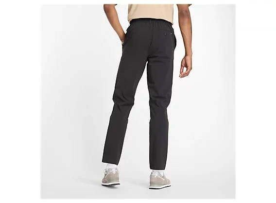 New Balance Athletics Ripstop Standard Tapered Pant 32" 4