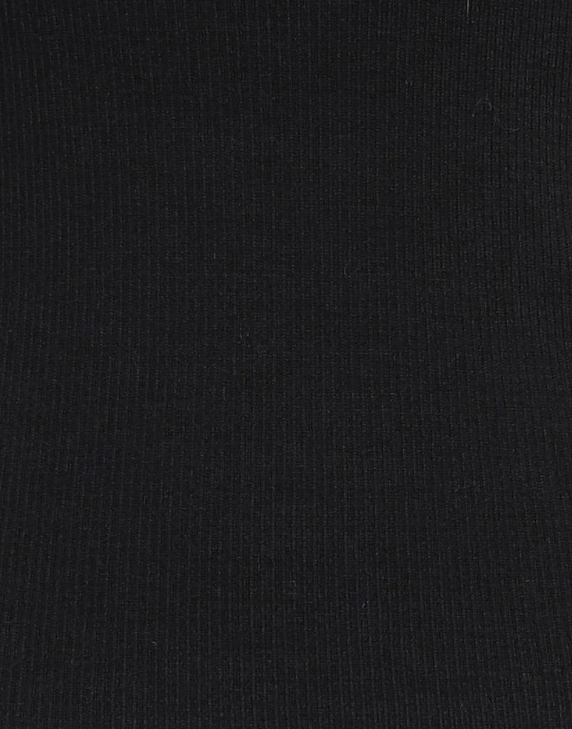 Low Classic Sweater 4