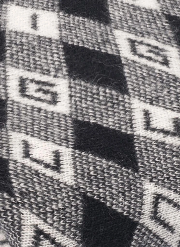 Gucci GG Check Blanket 5
