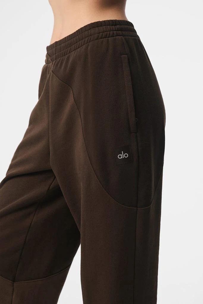 Alo Yoga Make Waves Sweatpant - Espresso Tonal 3