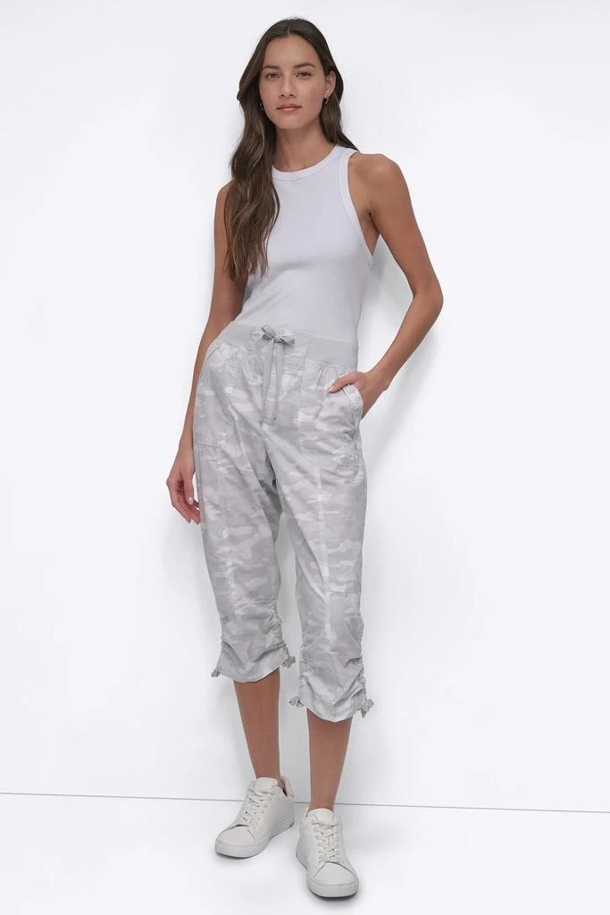 DKNY HIGH-RISE SHIRRED UTILITY CAPRI PANT 4