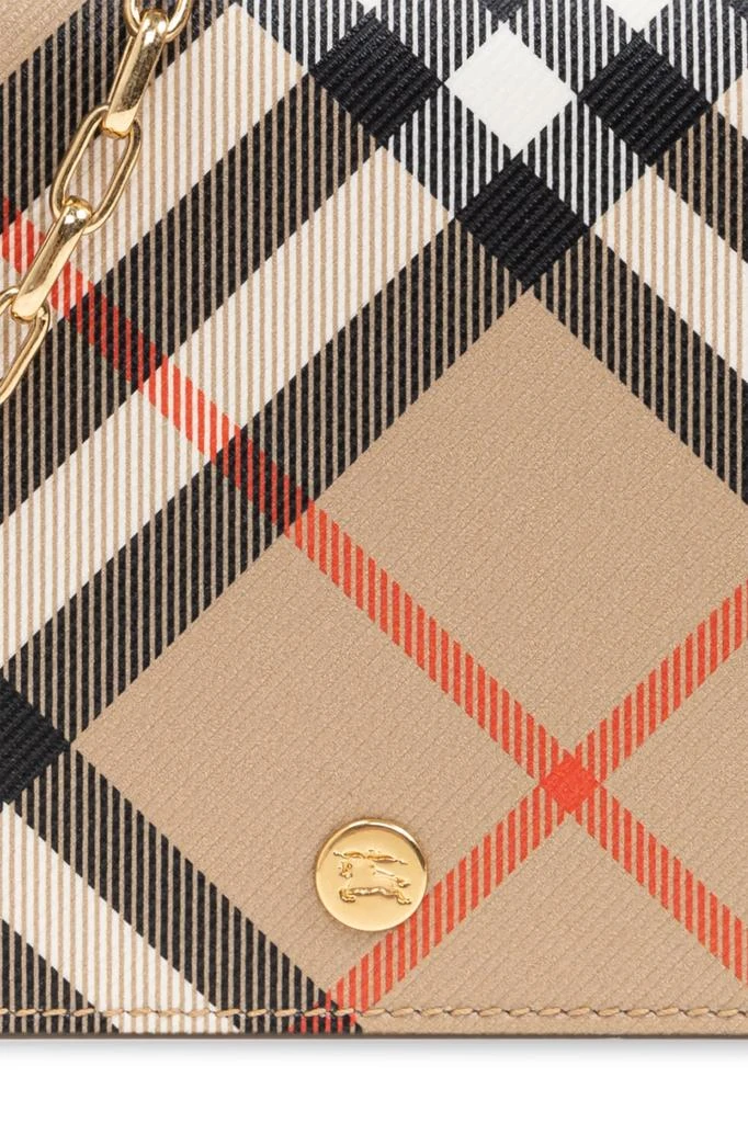 Burberry Wallet on Chain 6