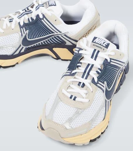 NIKE Zoom Vomero 5 sneakers 3