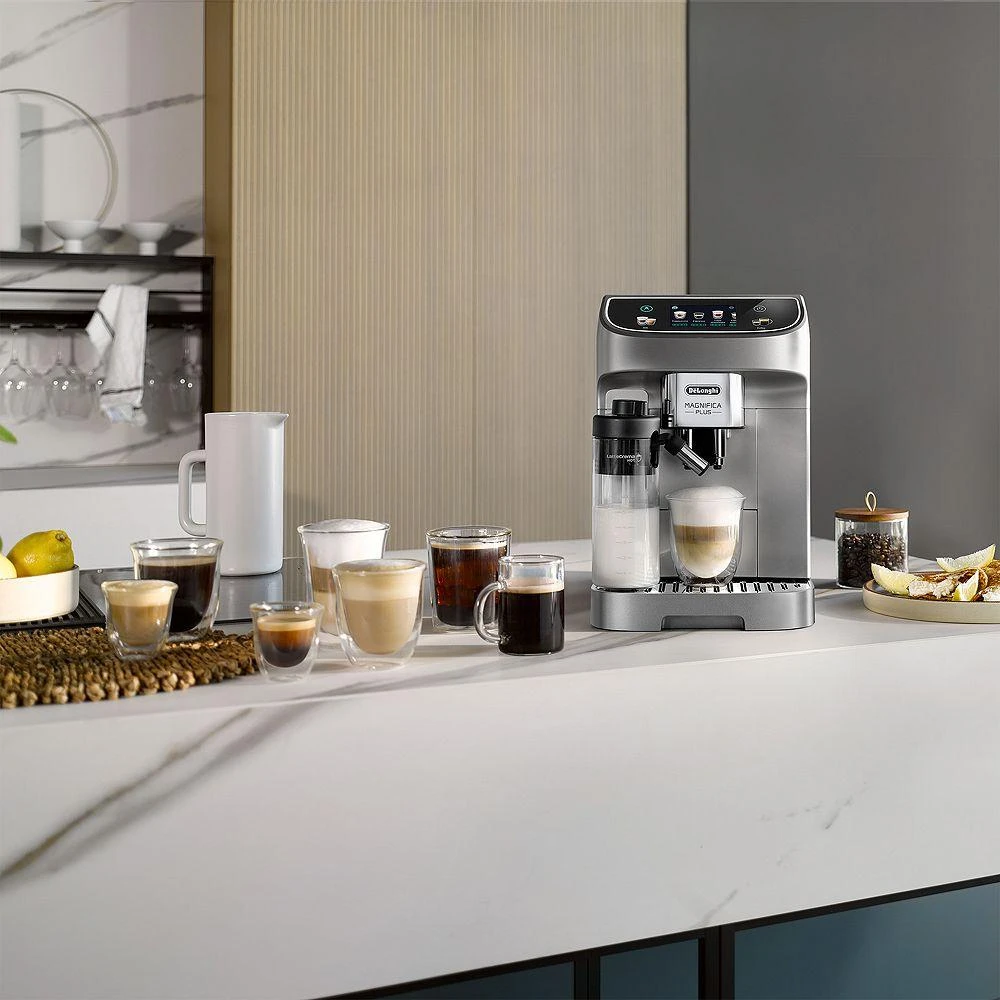 De'Longhi Magnifica Plus Fully Automatic Espresso Machine 4