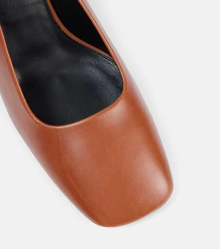 Dries Van Noten Leather slingback pumps 5