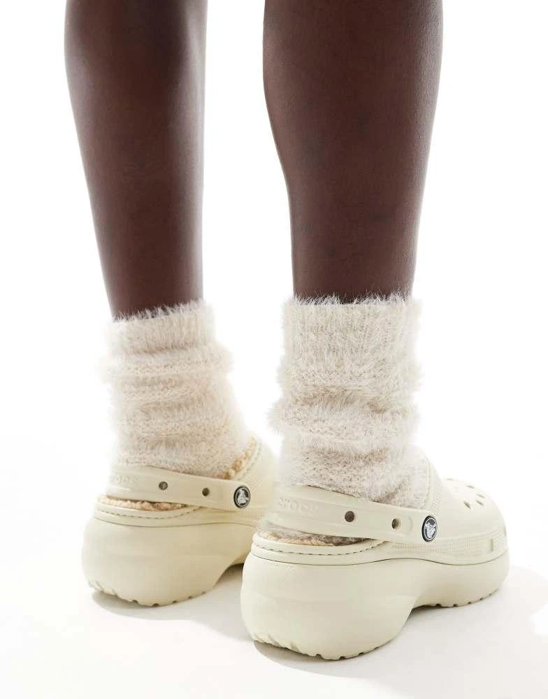 Crocs Crocs classic platform lined clogs in bone 3