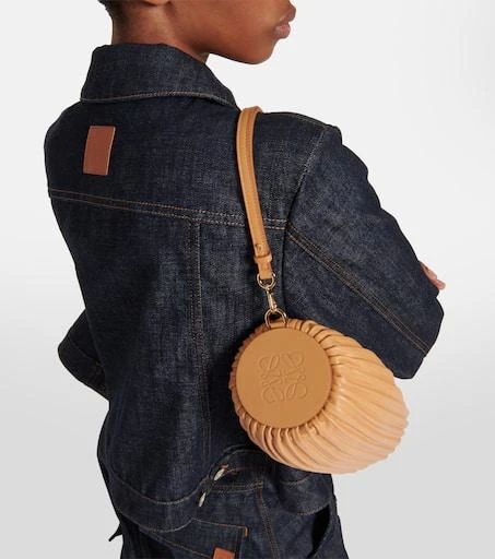 Loewe Bracelet pleated leather shoulder bag 7