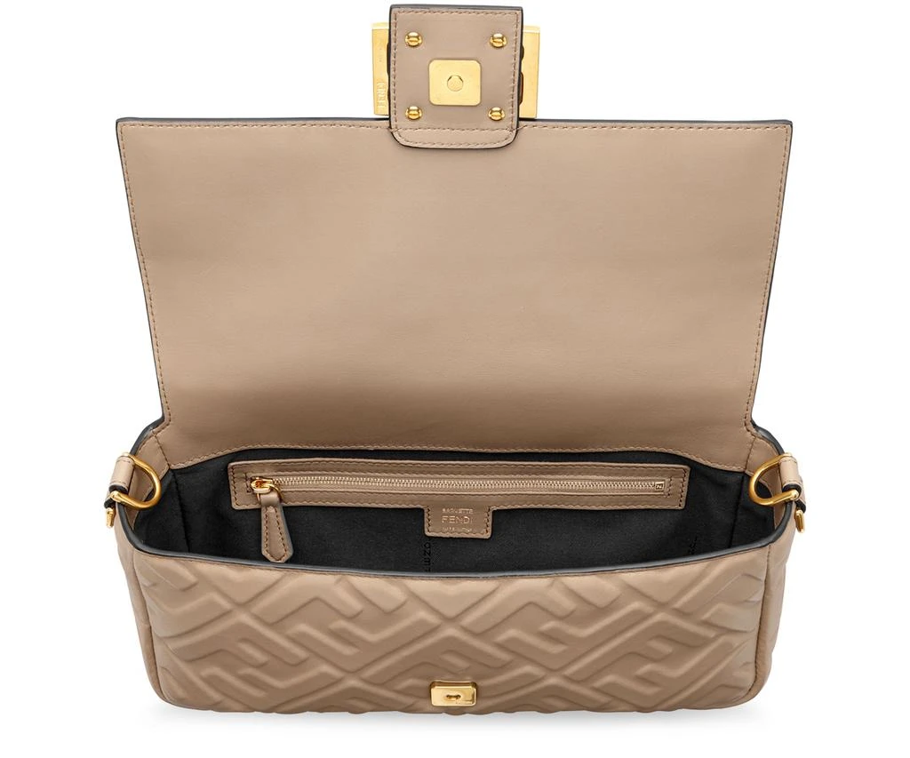 Fendi Baguette 5